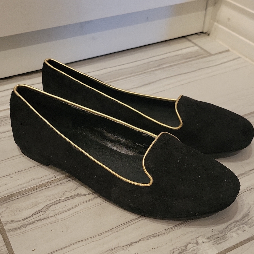 Cole Haan Black Loafers with Gold Trim - Picture 1 of 12